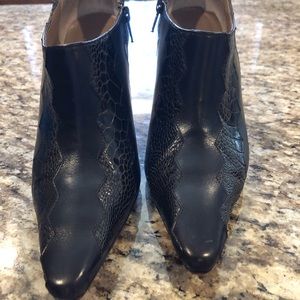Pre-owned Authentic Christian Louboutin Booties